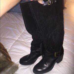 Jessica Simpson boots